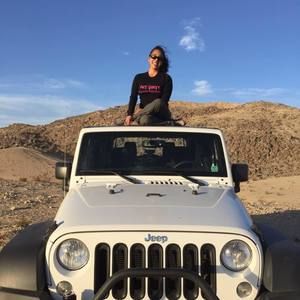 Meet your Posher, Monique